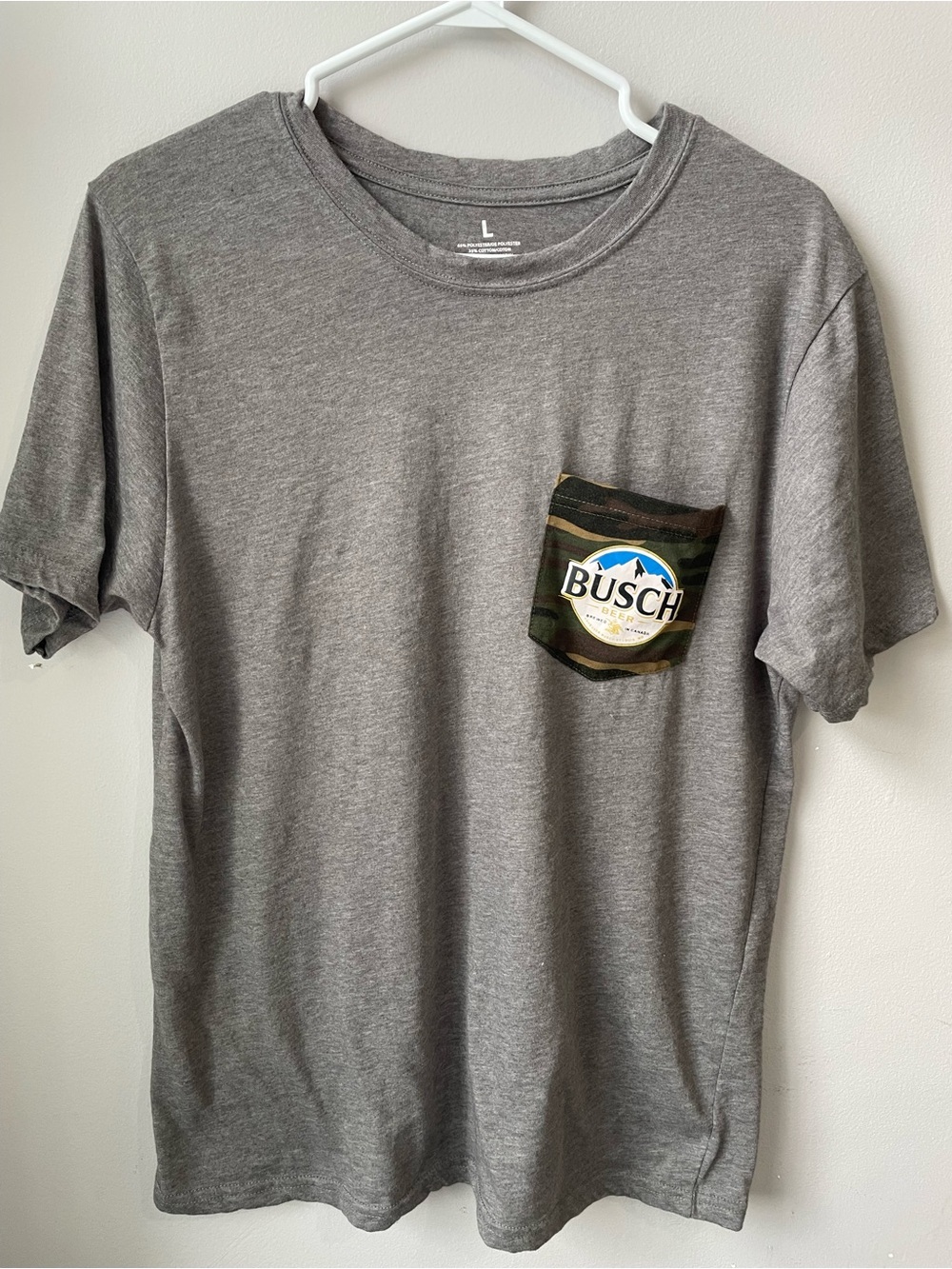 Busch Beer Men's Grey Graphic T-Shirt Camo Pocket Size Large / L
